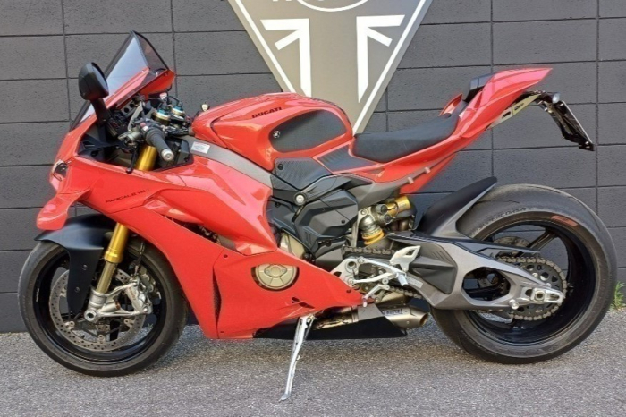 DUCATI Panigale V4 1100 S [2]