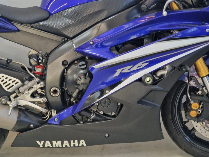 Yamaha R6 [5]