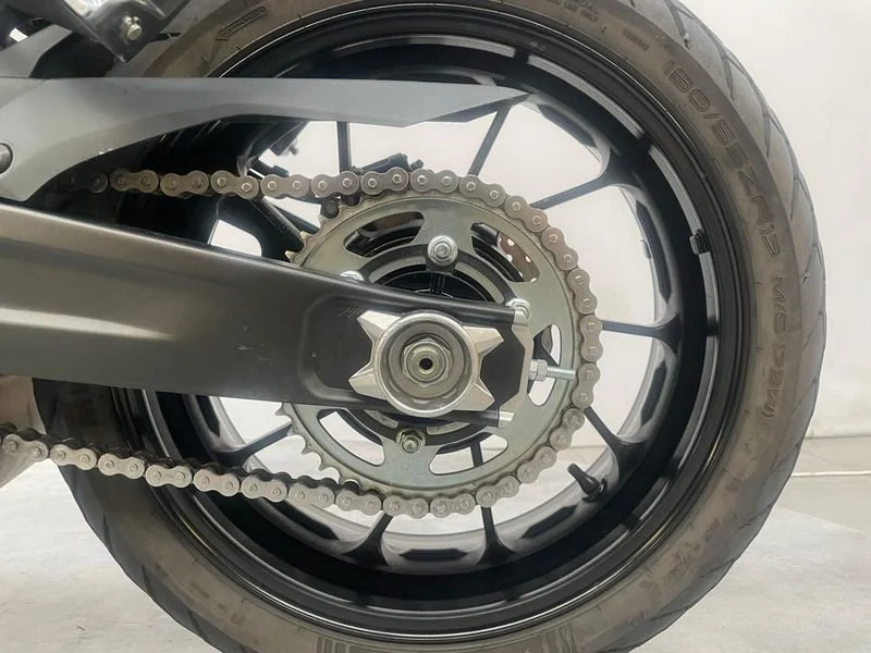 Motocicleta Rulată Yamaha MT-07 (2014) – 55 kW / 75 CP, 27.000 km, ABS (700 cmc) [9]