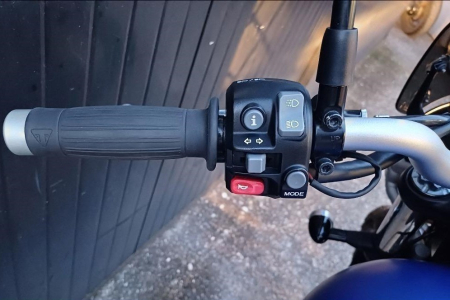 TRIUMPH Street Scrambler 900 [8]