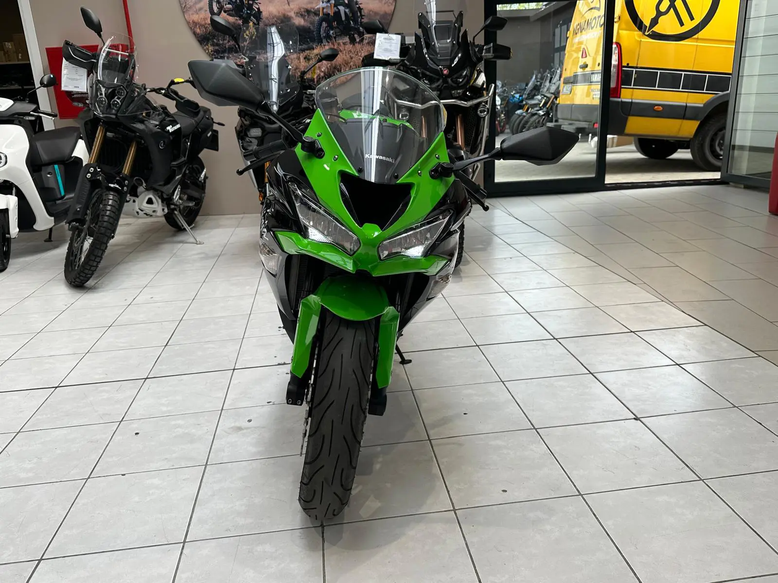 Kawasaki Ninja ZX-6 R 636 ABS KRT Edition [1]