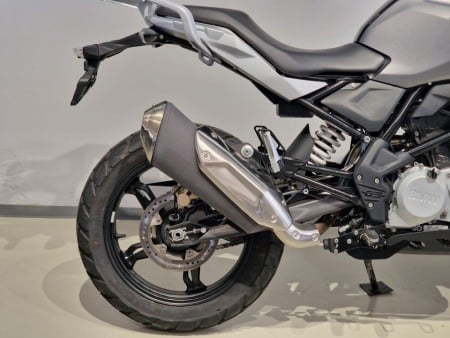 Motocicleta BMW GS310 [4]