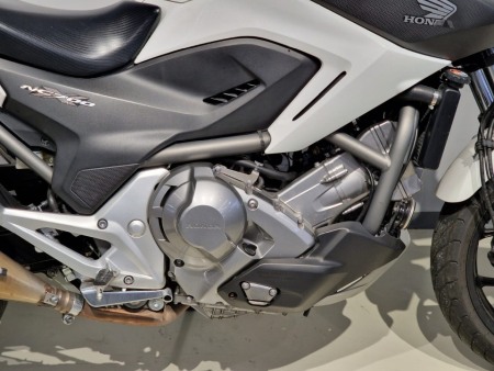 Motocicleta Honda NC700X [7]