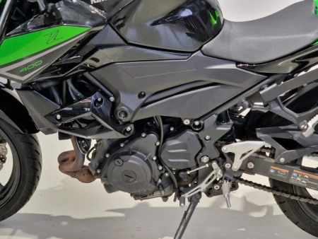 Motocicleta Kawasaki Z 400 [7]
