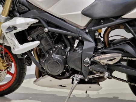 Motocicleta Triumph Street Triple 675 [5]