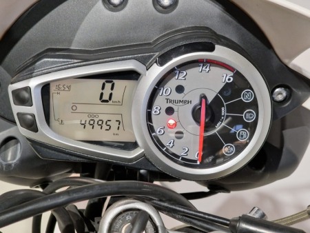 Motocicleta Triumph Street Triple 675 [3]