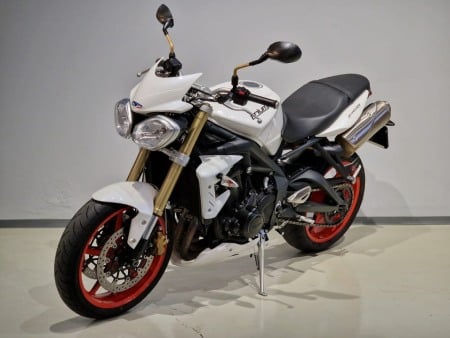 Motocicleta Triumph Street Triple 675 [1]