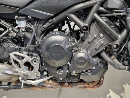 MOTOCICLETA YAMAHA NIKEN [5]