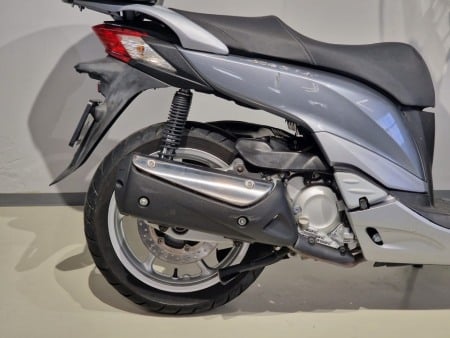 Scuter Honda SH300i [4]