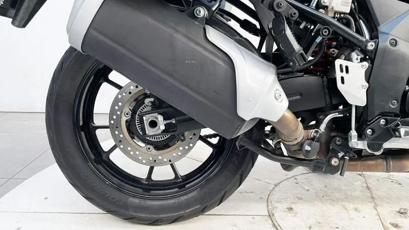 Suzuki V-Strom 1000 [4]