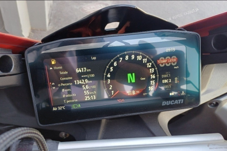 DUCATI Panigale V4 1100 S [2]