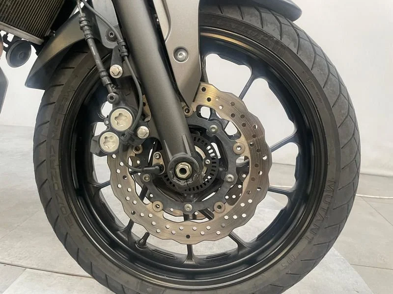 Motocicleta Rulată Yamaha MT-07 (2014) – 55 kW / 75 CP, 27.000 km, ABS (700 cmc) [10]