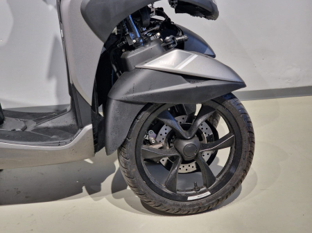 Yamaha Tricity 125 [2]