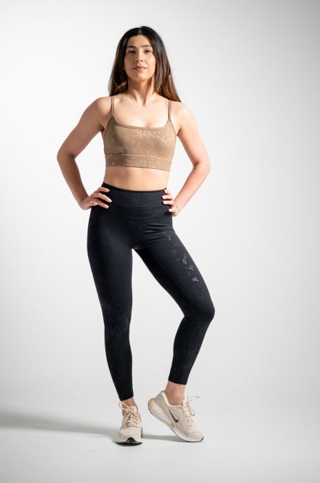 set crop top maneca scurta si colanti negri [13]