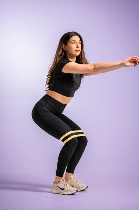 set crop top maneca scurta si colanti negri [9]