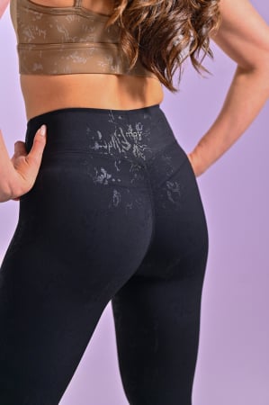 set crop top maneca scurta si colanti negri [3]