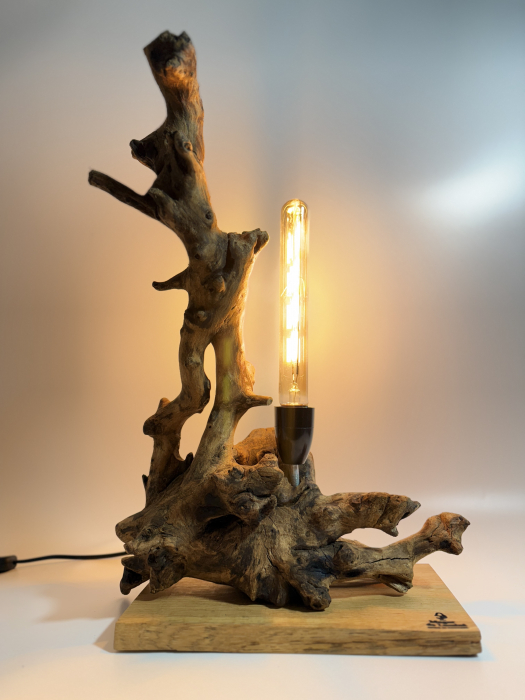 Lampă decorativă din lemn cu bec filament [7]