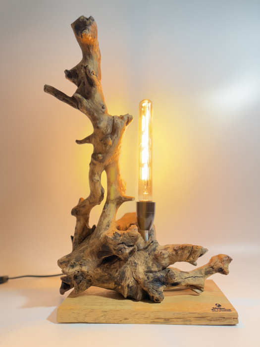Lampă decorativă din lemn cu bec filament [2]