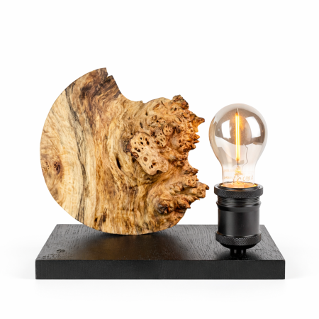 Lampi handmade din lemn masiv – Iluminat natural - Lampă sculpturală din lemn de plop – unicat – handmade – Mugur de Lumină