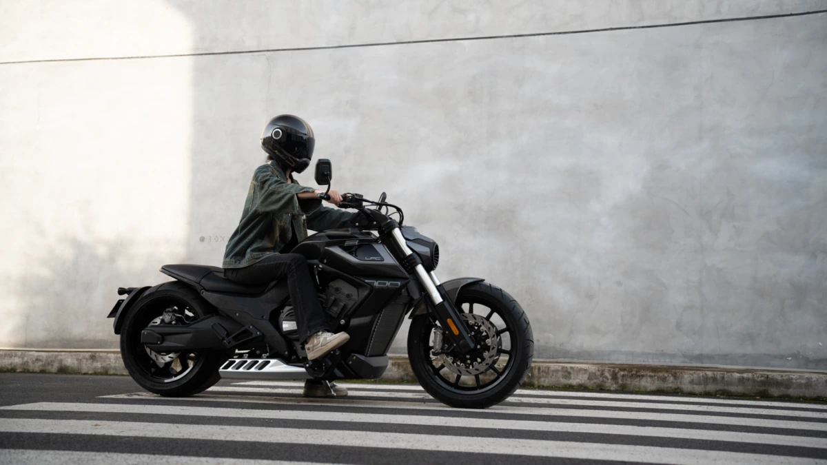 Galerie Benda LFC 700 PRO 2
