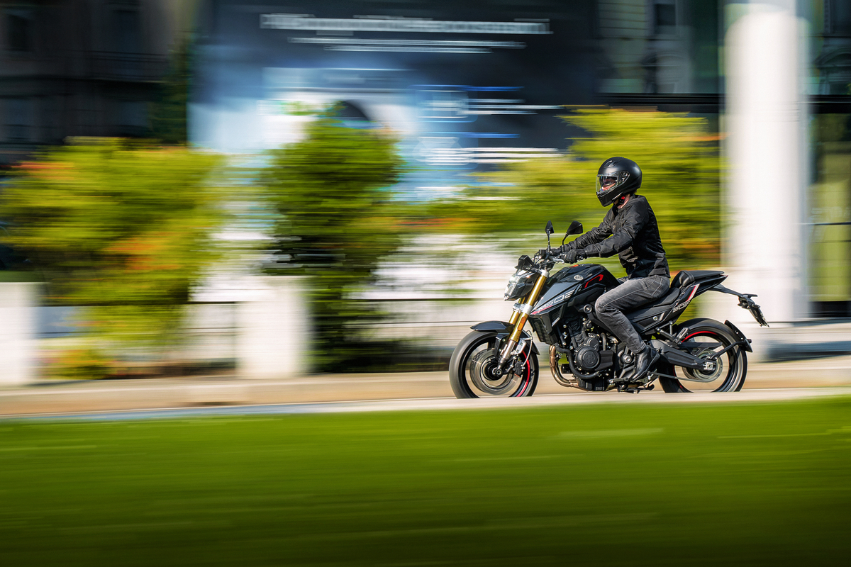 Galerie Morbidelli M502N 5