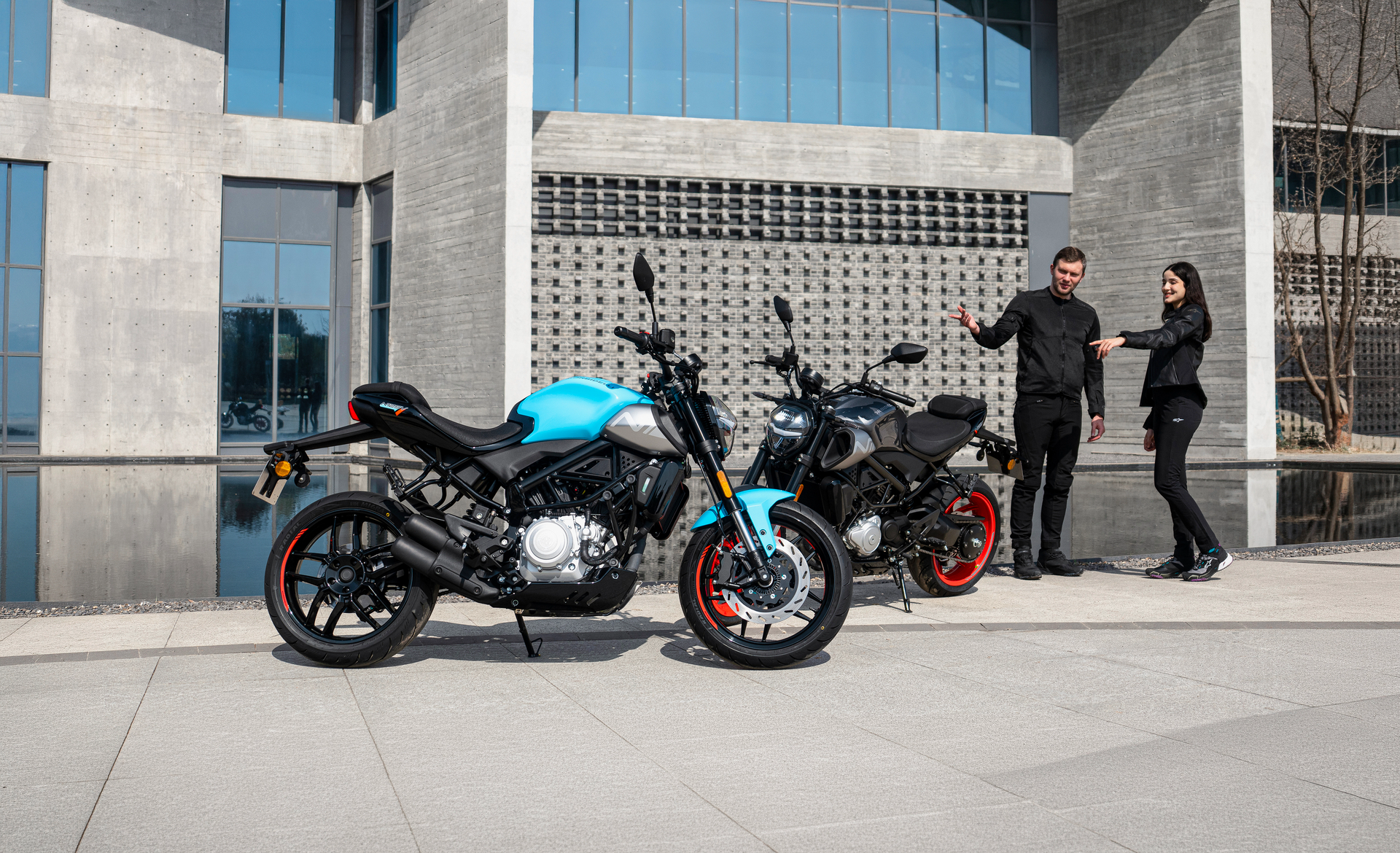 Galerie Morbidelli N125V 1