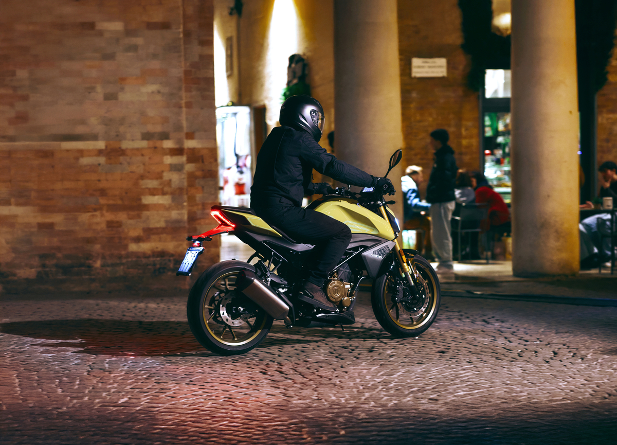 Galerie Morbidelli N300 2