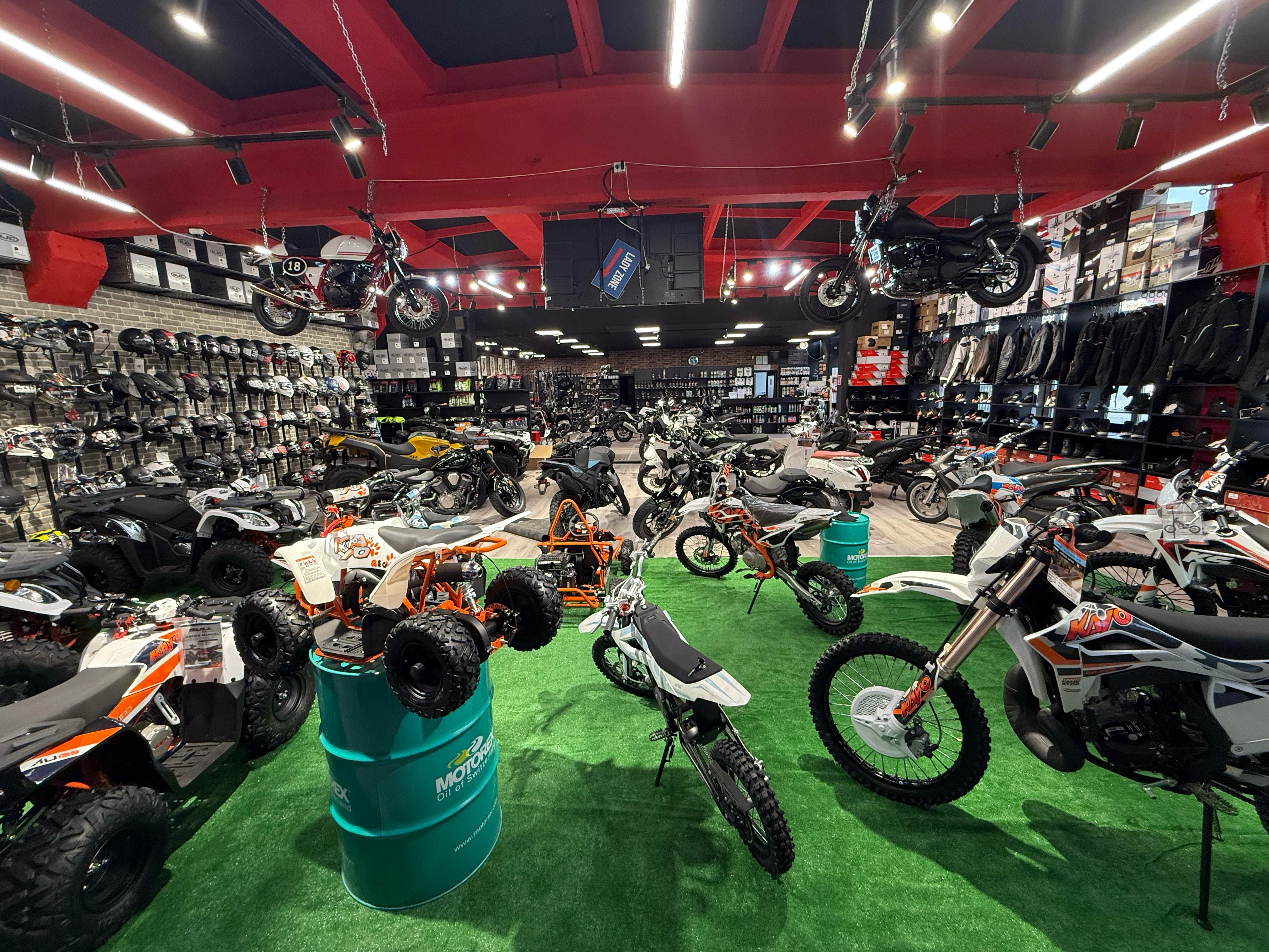 Showroom MYMOTO Cluj-Napoca motociclete și ATV-uri