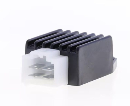 Regulatoare tensiune - ATHENA - regulator tensiune KYMCO AGILITY 125 '06-'17, DINK 50 '01-'07, LIKE 50 '09-'17, PEUGEOT SPEEDFIGHT 100 '98-'07, SYM SHARK 50 '00-'07, SYMPHONY 125 '09-'16 oem: 00169004; 772592; 02601500;7358