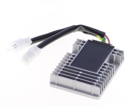 Regulatoare tensiune - ATHENA - regulator tensiune KYMCO XCITING 500 '05-'13, YAGER 200 '08-'14, XCITING 300 '08-'13, AGILITY 125 '17-'23, DOWNTOWN 125 '09-'19, VENOX 250 '02-'13 oem: 31600KED9900)