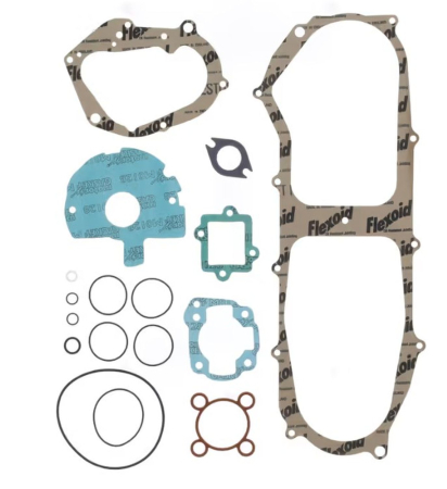 Set garnituri complete si Top End motor - ATHENA - set garnituri complet (fara simeringuri ulei) YAMAHA NS 50 AEROX '13-'16, YQ 50 AEROX '03-'12, APRILIA SR 50 '94-'00, BETA EIKON 50 '98-'01 oem: 8206784; 4409911700; 79910200)