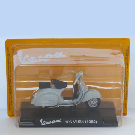Idei de Cadou - Magazine Models [1:18] - Vespa 1962 125 VNB4, Grey