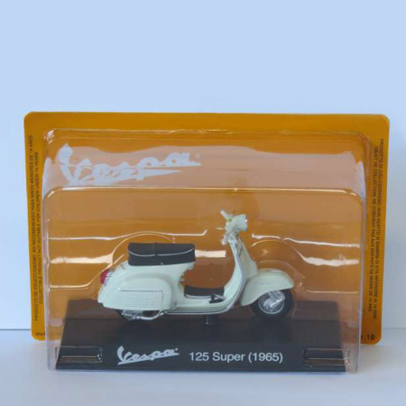 Idei de Cadou - Magazine Models [1:18] - Vespa 1965 125 Super, White
