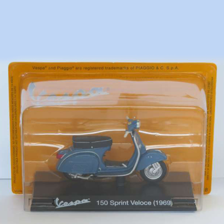Idei de Cadou - Magazine Models [1:18] - Vespa 1969 150 Sprint Veloce, Blue