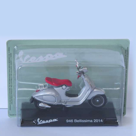 Machete - Magazine Models [1:18] - Vespa 2014 946 Bellissima, Grey/Red