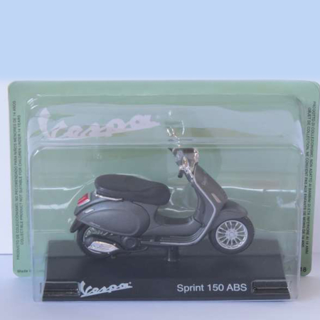 Machete - Magazine Models [1:18] - Vespa 2014 Sprint 150 Abs, Grey