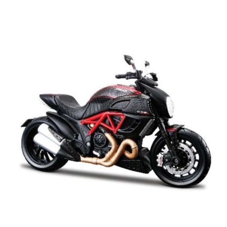 Idei de Cadou - Maisto [1:12] - Ducati Diavel Carbon, Black/Red Metal Modelkit