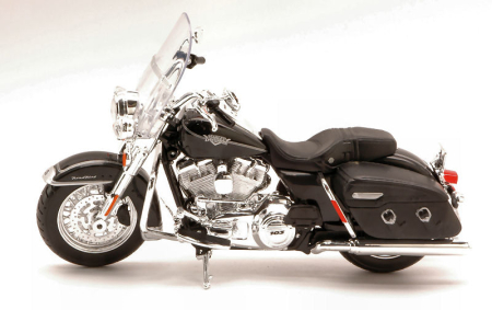 Idei de Cadou - MAISTO [1:12] - HARLEY DAVIDSON FLHRC ROAD KING CLASSIC 2013