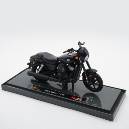 Machete - Maisto [1:18] - Harley Davidson Street 750 2015, black