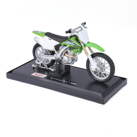 Idei de Cadou - MAISTO [1:18] - KAWASAKI KX250 F, verde
