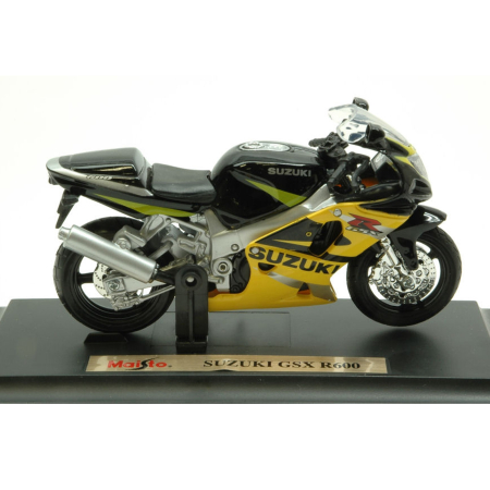 Idei de Cadou - MAISTO [1:18] - Suzuki GSX R 600 2001 [nou]