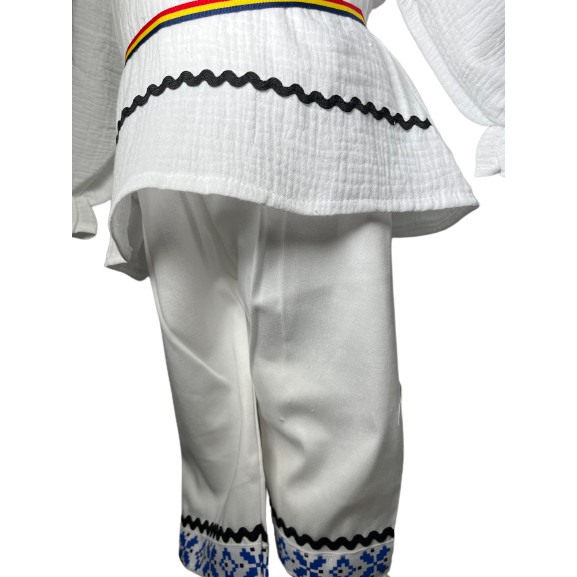 Costum popular baieti cu vesta, 4 piese [2]