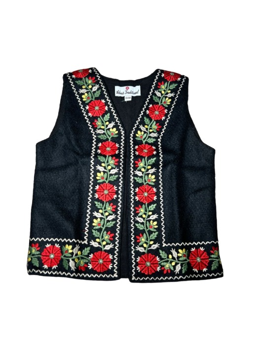 Costum popular, fete, culoare rosu/alb/negru, 3 piese [5]
