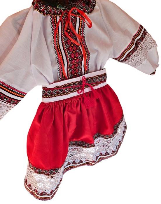 Costum popular pentru fete, rosu cu dantela [4]