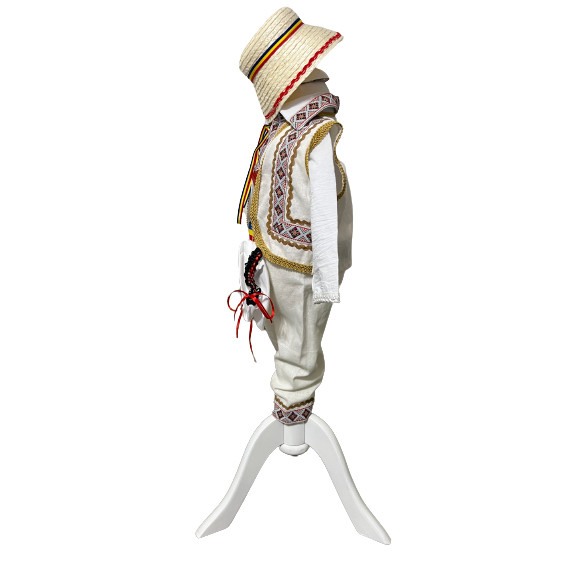 Costum traditional baieti cu vesta, broderie alb/auriu/rosu [4]