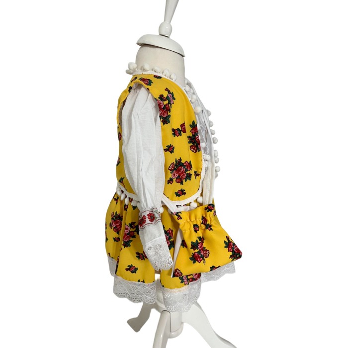 Costum traditional fete imprimeu floral, galben/alb [5]