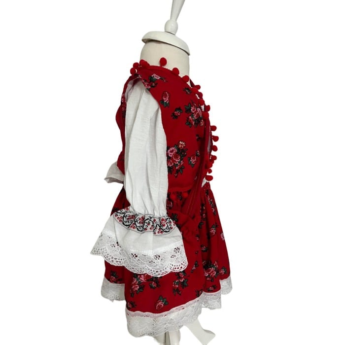 Costum traditional fete imprimeu floral, rosu/alb [2]