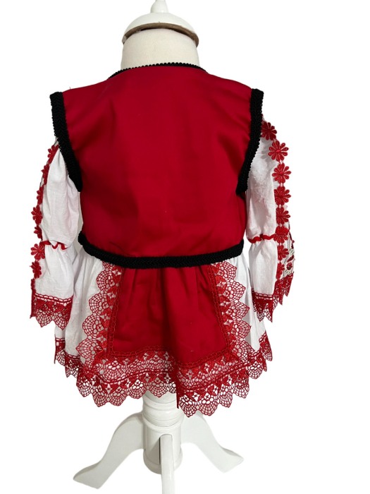 Costum traditional fete premium, rosu/alb, 5 piese [5]