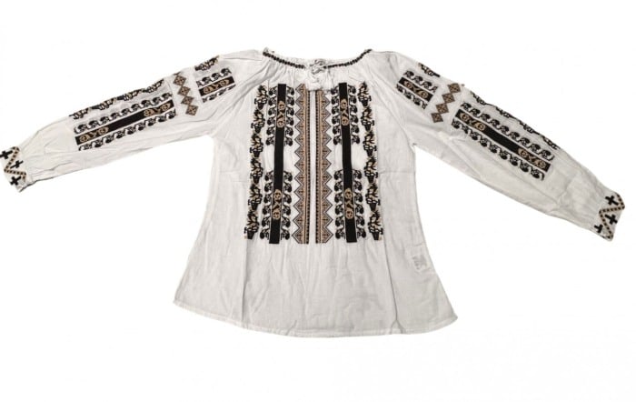 Ie traditionala , alba, broderie negru/auriu, femei [1]