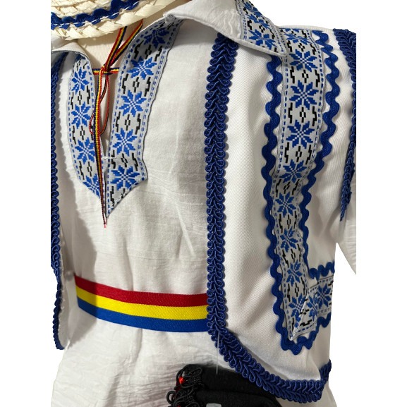 Set costum popular botez alb/albastru, trusou, lumanare, 14 piese [6]